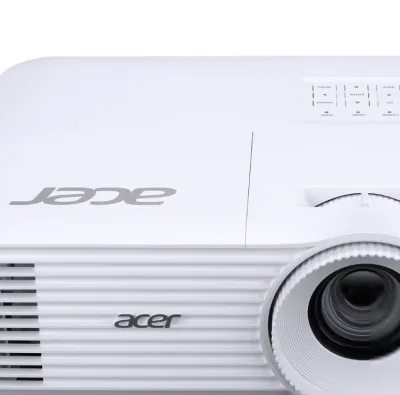 Videoproiector Acer P5550, FHD 1920* 1080, 5.200 lumeni, up to WUXGA 1920* 1200, 16:9/ 4:3, 18.000:1, dimensiune maxima imagine 7.62 m (300"), zoom 1.3x, 2* HDMI, HDBaseTx 1, RJ45, audio in/ out, USB Type-A Out, DC Out (5V/1.5A), boxa 10W, RS232, D-sub,