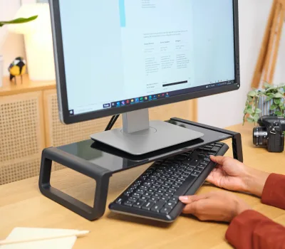 TRUST MONTA GLASS MONITOR STAND BLK "25271"