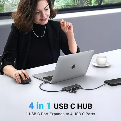HUB extern Ugreen, "CM806" porturi USB Type-C: USB Type-C 3.2 x 4, conectare prin USB Type-C, lungime 0.5 m, negru, "35584" (timbru verde 0.8 lei) - 6941876235841