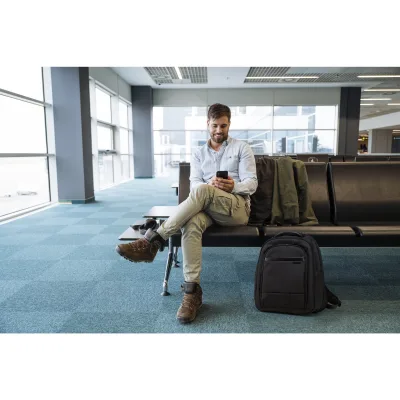 RUCSAC KENSINGTON, pt. notebook de max. 17 inch, 1 compartiment, buzunar frontal x 3 | buzunar lateral x 2, waterproof, poliester, negru, "K60381EU"