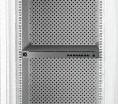 NET SWITCH 4PORT POE 4P POE+/USW-MISSION-CRITICAL UBIQUITI "USW-MISSION-CRITICAL" (timbru verde 2 lei)