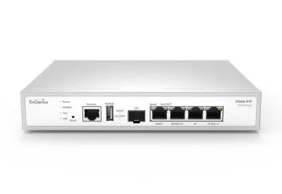 EnGenius Managed Desktop 5-port gateway Gateway with 1 x PoE+