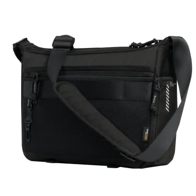 Geanta messenger ASUS pentru laptop, din poliester, captusita, cu curea reglabila, ROG Archer Messenger 14, max. 14 inch (Negru) "90XB0AR0-BME000"