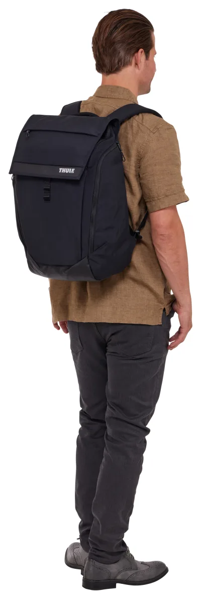 RUCSAC THULE, pt. notebook de max. 15.6 - 17 inch, 1 compartiment, buzunar frontal x 2 | buzunar lateral x 2 | buzunar dorsal x 2, waterproof, nylon, negru, "PARABP3216BLACK" / 3205014