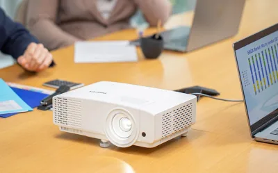 Videoproiector Philips ProPix 850, 1080pAlb "PR-850" (timbru verde 4 lei)