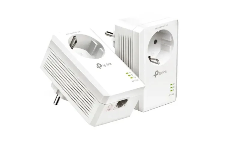 TP-Link Kit Powerline Gigabit Passthrough, HomePlug AV2,IEEE 1901, IEEE 802.3, IEEE 802.3u, IEEE 802.3ab, Gigabit Ethernet Port, Aria de acoperire: 300M, CONTINUT PACHET 2X adaptoare powerline ethernet, viteze mari de transfer de date, de până la 1000