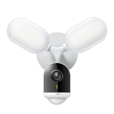 Cameră de supraveghere cu proiectoare TP-LINK TAPO C720, senzor imagine Starlight CMOS cu scanare progresivă 1/3, Apertură: F2.1, 2× proiectoare (Temperatură culoare: 5000K, luminiozitate: 2800 de lumeni), rezolutie maxima 2560 × 1440 px, frame rate 15